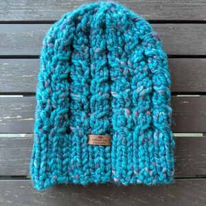 Radiant Joy Creations Teal Knit Beanie